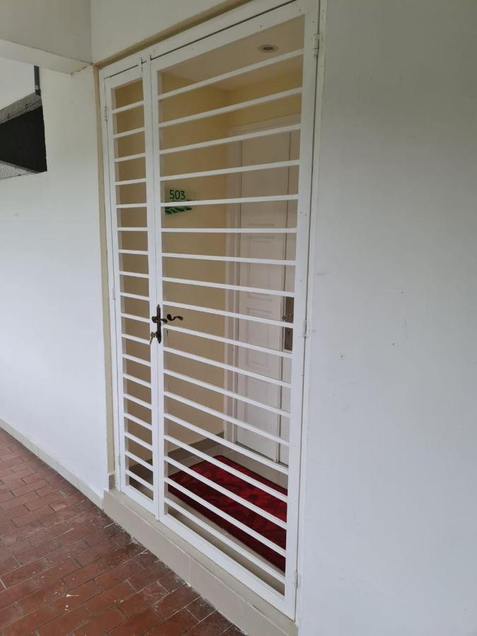 Sri Sayang Home Stay George Town Exterior foto